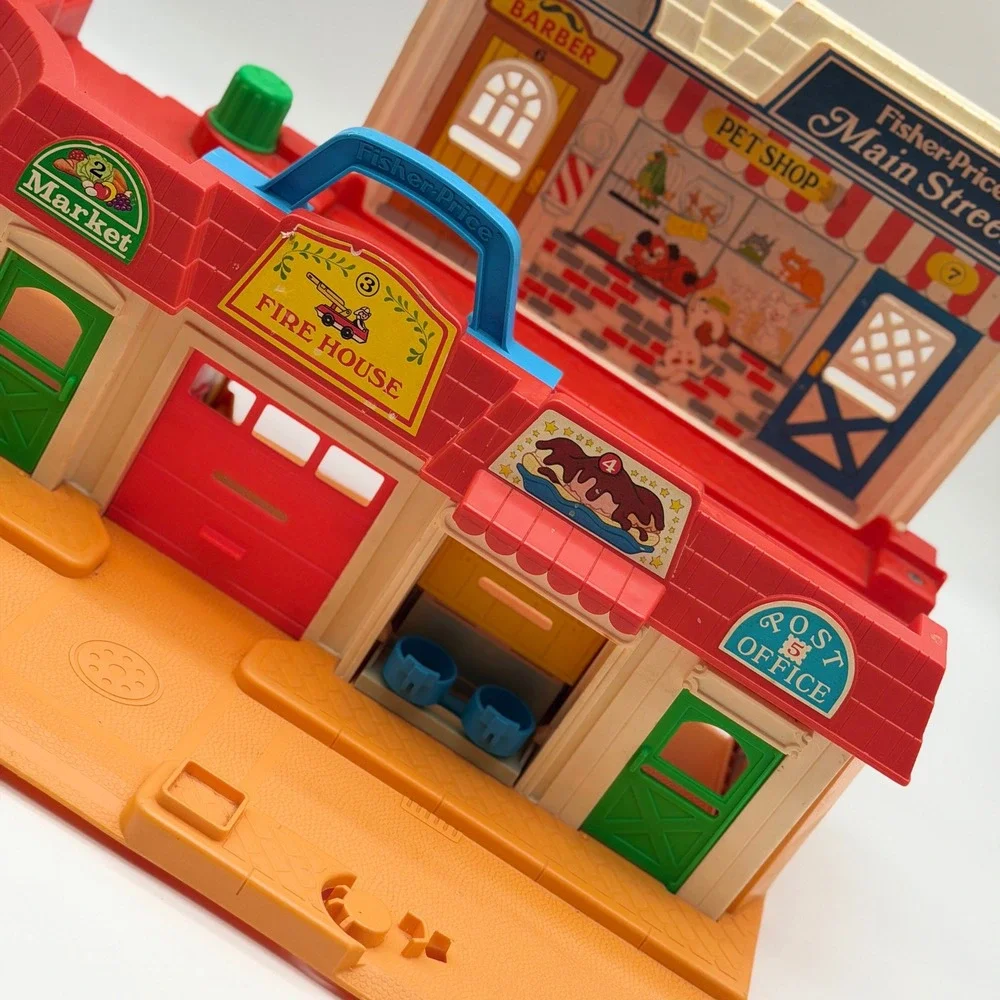 Vintage‎ 1986 Fisher-Price Main Street Playset 2500 Town Fire House Market Toy
